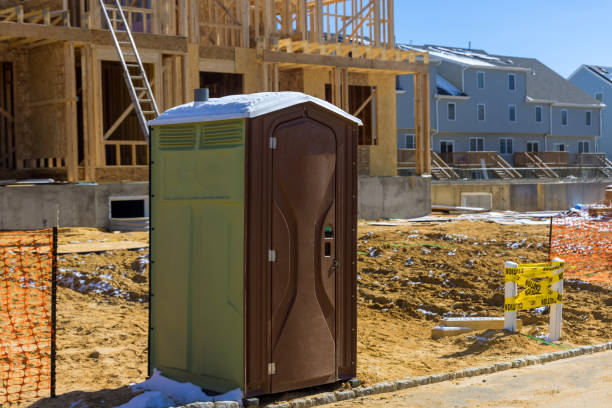 Best Deluxe Portable Toilet Rental in Bellwood, IL